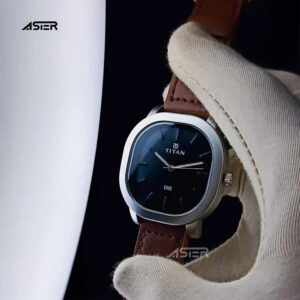 Titan Edge Rounded Square Dial