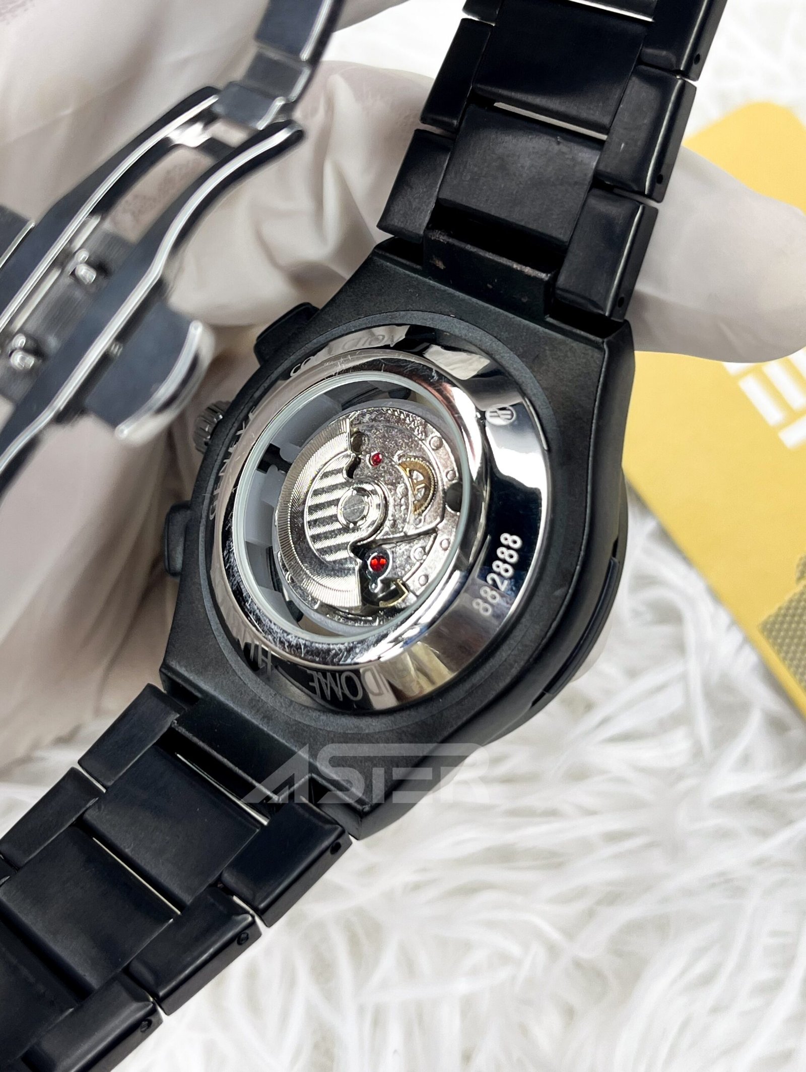 Hublot MA98 Day-Date Men's Watch - Image 2